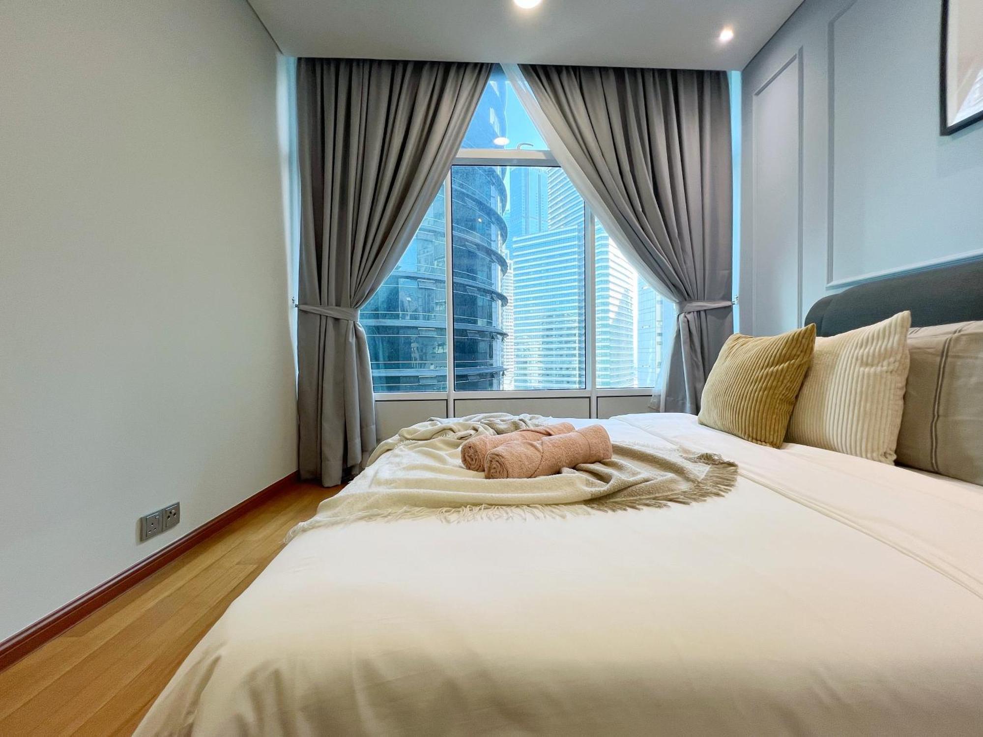 Sky Calm 2br At Klcc Apartment Kuala Lumpur
